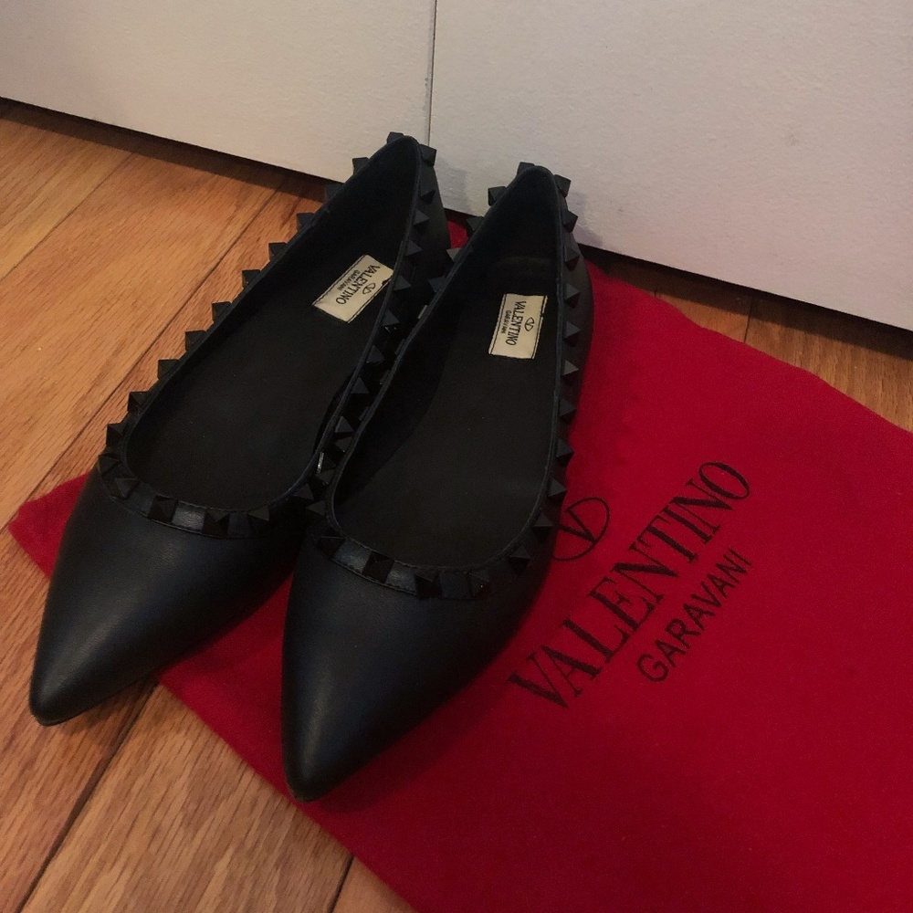 Valentino Garavani Black Rockstud' Flat